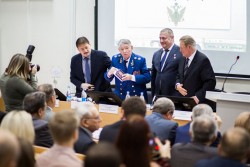 20 ноября 2017 года Президент «Содружества выпускников Аспирантуры ВШ КГБ СССР – Адъюнктуры ФСБ РФ Кудимов Александр Викторович принял участие в презентации биографии Александра Сухарева — генеральног